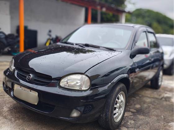 CHEVROLET CLASSIC 1.0 MPFI LIFE 8V FLEX 4P MANUAL CHEVROLET CLASSIC 1.0 MPFI LIFE 8V FLEX 4P MANUAL